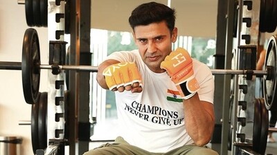 For the MMA fight scheduled for November 2, Sangram Singh will go up against Hakim Trabelsi from Tunisia. (Photo: Raajessh Kashyap/HT) For the MMA fight scheduled for November 2, Sangram Singh will go up against Hakim Trabelsi from Tunisia. (Photo: Raajessh Kashyap/HT)