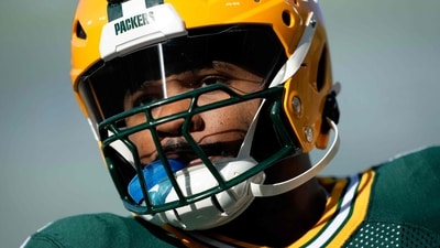 Micah Parsons #1 of the Green Bay Packers looks on before a game. (Getty Images via AFP) Micah Parsons #1 of the Green Bay Packers looks on before a game. (Getty Images via AFP)
