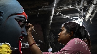 প্রতীকী ছবি (AFP) প্রতীকী ছবি (AFP)