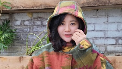 Renowned South Korean writer Baek Se-Hee, celebrated author of I Want to Die but I Want to Eat Tteokbokki, has passed away at 35. (_baeksehee/Instagram) Renowned South Korean writer Baek Se-Hee, celebrated author of I Want to Die but I Want to Eat Tteokbokki, has passed away at 35. (_baeksehee/Instagram)