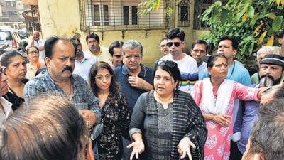 Thane, India - October -17, 2025: Social Activist Anjali Damania Visits Daulat Nagar kopari thane east Over Delayed Redevelopment Project Social activist Anjali Damania visited the Daulat Nagar housing complex in Kopri Thane on Friday to look into the long-pending redevelopment project of the society. The project has reportedly been stalled for several months due to a lack of consensus between residents and the builder. According to local residents, the builder has been exerting undue pressure, leading to growing dissatisfaction and tension in the area. In response, the frustrated residents invited Anjali Damania to intervene and help find a solution. During her visit, Damania met the residents, heard their grievances, and later interacted with the media regarding the issue ,in Thane ,in Mumbai, India, on, Friday, October -17, 2025. ( Praful Gangurde / HT Photo ) Thane, India - October -17, 2025: Social Activist Anjali Damania Visits Daulat Nagar kopari thane east Over Delayed Redevelopment Project Social activist Anjali Damania visited the Daulat Nagar housing complex in Kopri Thane on Friday to look into the long-pending redevelopment project of the society. The project has reportedly been stalled for several months due to a lack of consensus between residents and the builder. According to local residents, the builder has been exerting undue pressure, leading to growing dissatisfaction and tension in the area. In response, the frustrated residents invited Anjali Damania to intervene and help find a solution. During her visit, Damania met the residents, heard their grievances, and later interacted with the media regarding the issue ,in Thane ,in Mumbai, India, on, Friday, October -17, 2025. ( Praful Gangurde / HT Photo )