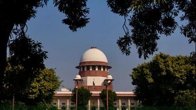 The Supreme Court ordered compensation to the petitioner for her wrongful termination and said, “With this judgment, the future of the third gender should be secure.” (Representative photo) The Supreme Court ordered compensation to the petitioner for her wrongful termination and said, “With this judgment, the future of the third gender should be secure.” (Representative photo)