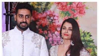 অভিষেক বচ্চন এবং ঐশ্বর্য রাই বচ্চনের জুটি ভক্তরা খুব পছন্দ করেন। দীর্ঘ সম্পর্কের পর তাঁরা বিয়ে করেছিলেন। কিন্তু আপনি কি জানেন যে অভিষেকের প্রথম প্রেম ছিল অন্য কেউ? অভিষেক বচ্চন এবং ঐশ্বর্য রাই বচ্চনের জুটি ভক্তরা খুব পছন্দ করেন। দীর্ঘ সম্পর্কের পর তাঁরা বিয়ে করেছিলেন। কিন্তু আপনি কি জানেন যে অভিষেকের প্রথম প্রেম ছিল অন্য কেউ?