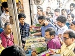 Chandni Chowk market crowded as Supreme Court relaxes ban on sale of firecrackers. (Sanchit Khanna/HT Photo)