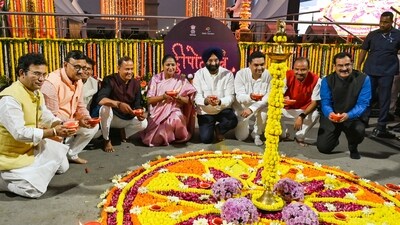 Delhi Chief Minister Rekha Gupta, Delhi Ministers Manjinder Singh Sirsa, Kapil Mishra and others, during the Deep Mahotsav celebrations at Kartavya Path, in New Delhi on Saturday. (ANI Photo) (Vipin Kumar)