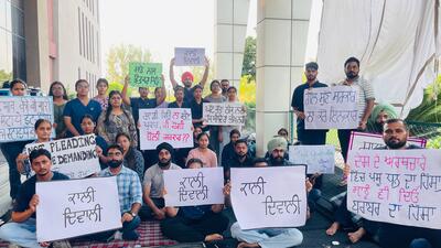 Many students will remain away from their families during Diwali as the sit-in protest continues. (HT Photo) Many students will remain away from their families during Diwali as the sit-in protest continues. (HT Photo)