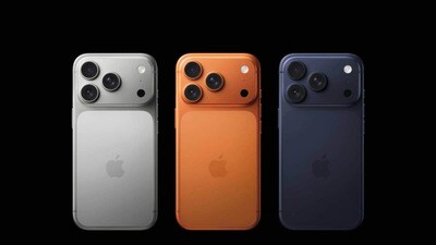 iPhone 17 Pro: গ্রাহকদের জন্য অ্যাপলের লেটেস্ট প্রো মডেলের দাম রাখা হয়েছে ১.৩৪,৯০০ টাকা এবং নির্দিষ্ট কয়েকটি ব্যাঙ্ক কার্ডের মাধ্যমে পেমেন্ট করলে ৫০০০ টাকার ইনস্ট্যান্ট ক্যাশব্যাক পাওয়া যেতে পারে। এতে অ্যাপল ইন্টেলিজেন্স ফিচার্স ছাড়াও নতুন ডিজাইন রয়েছে। iPhone 17 Pro: গ্রাহকদের জন্য অ্যাপলের লেটেস্ট প্রো মডেলের দাম রাখা হয়েছে ১.৩৪,৯০০ টাকা এবং নির্দিষ্ট কয়েকটি ব্যাঙ্ক কার্ডের মাধ্যমে পেমেন্ট করলে ৫০০০ টাকার ইনস্ট্যান্ট ক্যাশব্যাক পাওয়া যেতে পারে। এতে অ্যাপল ইন্টেলিজেন্স ফিচার্স ছাড়াও নতুন ডিজাইন রয়েছে।