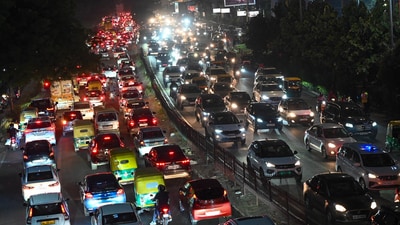Heavy traffic at Lajpat Nagar Metro Station during the festive season, in New Delhi, India, on Saturday, October 18, 2025. (Photo by Arvind Yadav / Hindustan Times) (Hindustan Times) Heavy traffic at Lajpat Nagar Metro Station during the festive season, in New Delhi, India, on Saturday, October 18, 2025. (Photo by Arvind Yadav / Hindustan Times) (Hindustan Times)