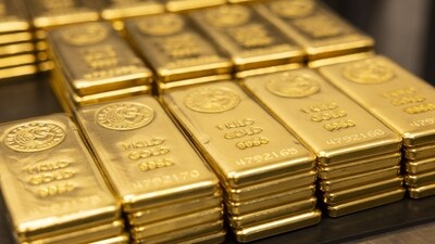 Gold futures dropped more than 1% to around $4,260 an ounce after hitting an intraday high of $4,380. (Bloomberg)