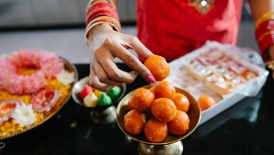 Dr. Shubham Vatsya highlights the negative effects of sweets on skin and overall health. (Pexels) Dr. Shubham Vatsya highlights the negative effects of sweets on skin and overall health. (Pexels)