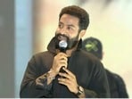 వెండితెరపై అతన్ని వెట్రిమారన్ కంటే ఇంకెవరు బాగా చూపిస్తారు.. జూనియర్ ఎన్టీఆర్ కామెంట్స్
