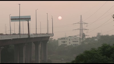 A view of the Barapulla area covered with smog as the Air Quality Index (AQI) deteriorates, in New Delhi on Sunday. (ANI Video Grab) A view of the Barapulla area covered with smog as the Air Quality Index (AQI) deteriorates, in New Delhi on Sunday. (ANI Video Grab)