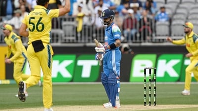 Mitchell Starc dismissed Virat Kohli for 0 off 6. (AFP) Mitchell Starc dismissed Virat Kohli for 0 off 6. (AFP)