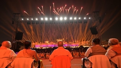 Uttar Pradesh CM Yogi Adityanath looks at the the celebrations of Diwali during the Deepotsav in Ayodhya ( Deepak Gupta/Hindustan Times)