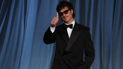 Jacob Elordi poses during the photocall at the Academy Museum Gala.&nbsp; (AFP)