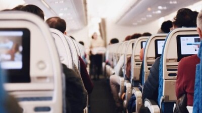 A CEO says his IITian co-passenger got drunk on a flight (Representational image) (Unsplash) A CEO says his IITian co-passenger got drunk on a flight (Representational image) (Unsplash)