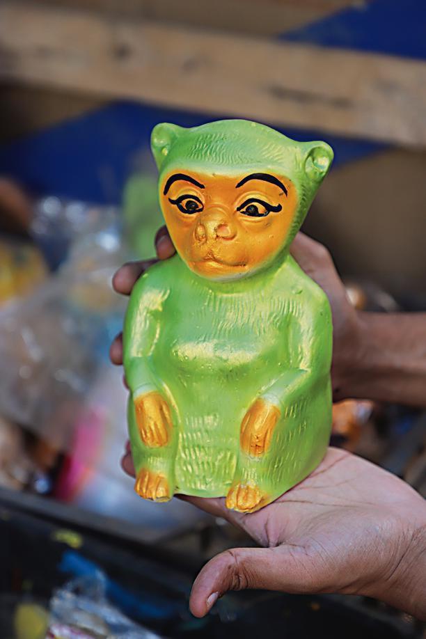No monkeying around. This quirky gullak (traditional piggy bank) is pretty popular this festive season. Price: ₹70/piece. No monkeying around. This quirky gullak (traditional piggy bank) is pretty popular this festive season. Price: ₹70/piece.