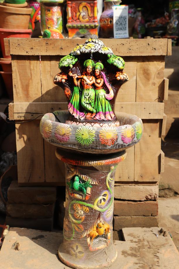 .Radha Krishna-themed fountain up the aesthetic quotient of home decor. Price: ₹1,200. .Radha Krishna-themed fountain up the aesthetic quotient of home decor. Price: ₹1,200.