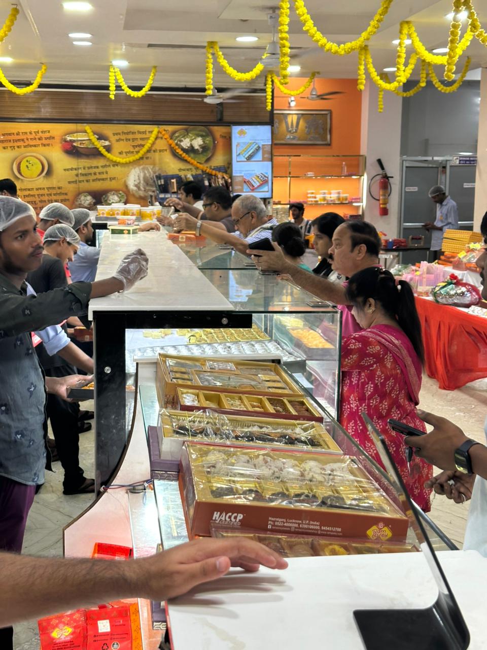 Customes at Ram Asrey Sweets (Photo: HT) Customes at Ram Asrey Sweets (Photo: HT)