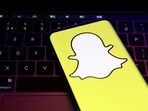 Snapchat users face difficulties accessing accounts, with many reporting lost messages after deleting and reinstalling the app.