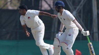 Tushar Deshpande's inspired spell helped Mumbai defeat Jammu and Kashmir (Hindustan Times)