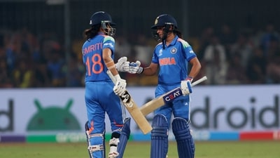 Harmanpreet Kaur and Smriti Mandhana were involved in a 125-run stand for the third wicket. (REUTERS)