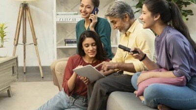 কলিং এবং Perplexity Pro AI বিনামূল্যে: অন্যান্য প্ল্যানগুলির মতোই, এই প্ল্যানেও আনলিমিটেড কলিং এবং Perplexity Pro AI-এর বিনামূল্যে অ্যাক্সেস পাবেন। এই প্ল্যানে আপনি রিওয়ার্ডস মিনি সাবস্ক্রিপশনও পাবেন। 