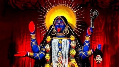 কালীপুজোর রাতে শুদ্ধবস্ত্রে পাঠ করুন এই স্তোত্র কালীপুজোর রাতে শুদ্ধবস্ত্রে পাঠ করুন এই স্তোত্র