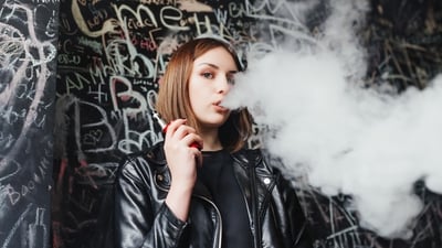 Find out what is the heart surgeon's rating for harmful habits like vaping. (Freepik) Find out what is the heart surgeon's rating for harmful habits like vaping. (Freepik)