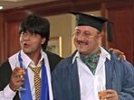 SRK and Anupam Kher 