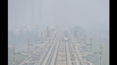 Experts warn of worsening winter inversion as pollution spikes driven by fireworks and local emissions engulf NCR and Indo-Gangetic regions. (Sakib Ali/HT) Experts warn of worsening winter inversion as pollution spikes driven by fireworks and local emissions engulf NCR and Indo-Gangetic regions. (Sakib Ali/HT)
