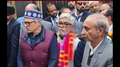 The National Conference has fielded ) Aga Syed Mehmood from the Budgam seat. (HT)