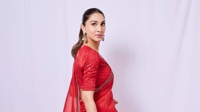 Vaani Kapoor has highlighted Delhi's AQI amid Diwali celebrations. Vaani Kapoor has highlighted Delhi's AQI amid Diwali celebrations.