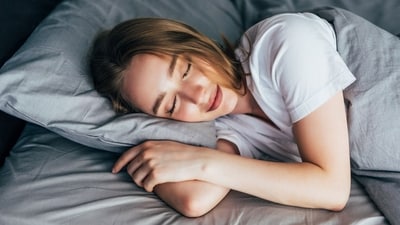 Improve sleep quality with the right daily habits. (Freepik) Improve sleep quality with the right daily habits. (Freepik)