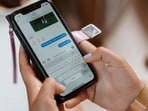 WhatsApp will now alert you before sharing your screen with unknown contacts. WhatsApp will now alert you before sharing your screen with unknown contacts.