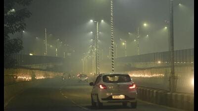 A thick layer of air pollution blankets Lucknow after Diwali fireworks on Monday night (Deepak Gupta/HT Photo) A thick layer of air pollution blankets Lucknow after Diwali fireworks on Monday night (Deepak Gupta/HT Photo)