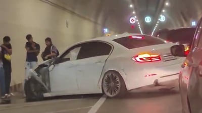 The traffic inside the tunnel slowed down due to the accident, however, no one was injured. (Screengrab/X/@FightAgainstCr)