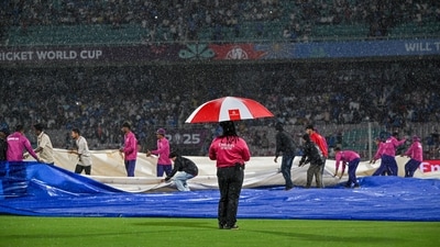 Rain stopped play during the match for the ICC Women`s Cricket World Cup 2025 between India and New Zealand and this was the reason behind it being curtailed to 44 overs per side. (Raju Shinde) Rain stopped play during the match for the ICC Women`s Cricket World Cup 2025 between India and New Zealand and this was the reason behind it being curtailed to 44 overs per side. (Raju Shinde)