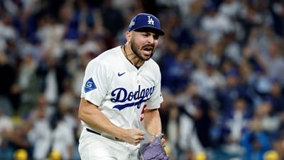 Alex Vesia #51 of the Los Angeles Dodgers reacts after the third out in the seventh inning against the Milwaukee Brewers (Getty Images via AFP) Alex Vesia #51 of the Los Angeles Dodgers reacts after the third out in the seventh inning against the Milwaukee Brewers (Getty Images via AFP)
