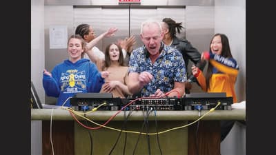 Elevator Music got Fatboy Slim to play a one-hour set at the company’s own private elevator. (YOUTUBE/@ELEVATORMUSIC) Elevator Music got Fatboy Slim to play a one-hour set at the company’s own private elevator. (YOUTUBE/@ELEVATORMUSIC)