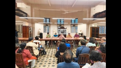 From left: Dion D’Souza, Akil Contractor, Menka Shivdasani, Jerry Pinto and Akhil Katyal at the launch of Poetry Circle 2.0 at the People’s Reading Room and Library (Suhit Bombaywala) From left: Dion D’Souza, Akil Contractor, Menka Shivdasani, Jerry Pinto and Akhil Katyal at the launch of Poetry Circle 2.0 at the People’s Reading Room and Library (Suhit Bombaywala)