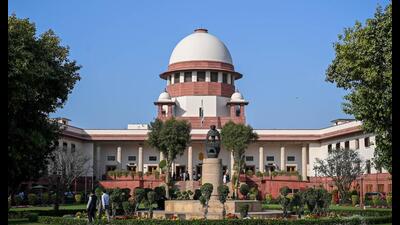 In April 2024, the Supreme Court rebuked Patanjali Ayurved for disparaging modern medicine in its campaigns. Even as the case was in court, the AYUSH ministry issued a notification deleting Rule 170 of the Drugs and Cosmetics Rules, 1945. (HT Archive)