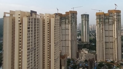 Mumbai real estate update: A recent Reddit post has sparked a debate over whether a  ₹50,000 monthly salary in Mumbai is enough to live independently in the country's financial capital. (Picture for representational purposes only) (Mehul R Thakkar/HT)