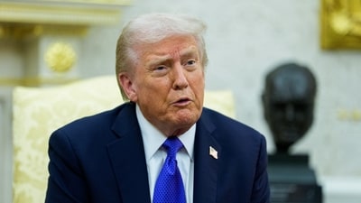 Donald Trump asserted that the US is engaged in an “armed conflict” with drug cartels, relying on the same legal authority used by the Bush administration when it declared a war on terror. (Bloomberg)