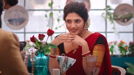 ఓటీటీకి ఇవాళ మూవీగా వచ్చిన తెలుగు బొల్డ్ రొమాంటిక్ సిరీస్- ముగ్గురు స్టార్ హీరోయిన్ల ముద్దులాటలు, డబుల్ మీనింగ్ డైలాగ్స్
