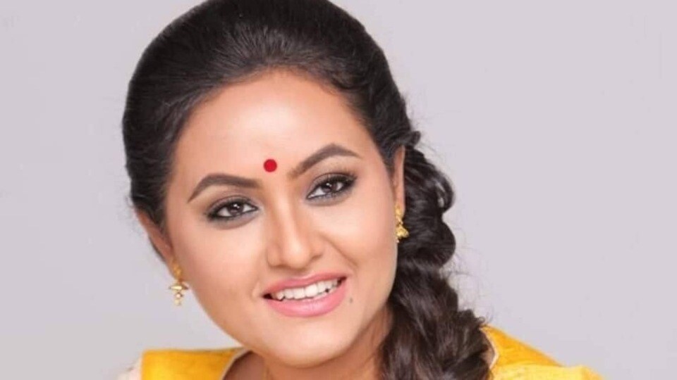 ভাইফোঁটা নিয়ে বিশেষ বার্তা অনন্যার