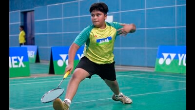 A player in action during the district prize money badminton tournament being held at Shastri Hall in Ludhiana on Friday. (Manish/HT) A player in action during the district prize money badminton tournament being held at Shastri Hall in Ludhiana on Friday. (Manish/HT)