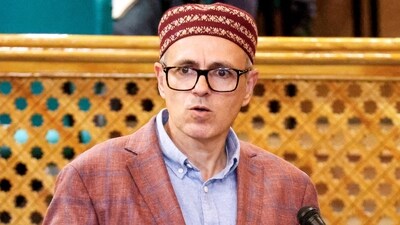 Jammu and Kashmir Chief Minister Omar Abdullah (File photo) Jammu and Kashmir Chief Minister Omar Abdullah (File photo)