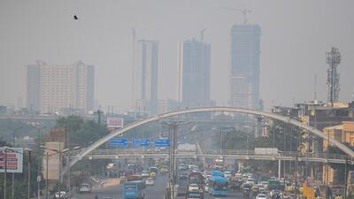 Dense layer of smog envelops Anand Vihar, as seen on Thursday. (RAJ K RAJ /HT PHOTO) Dense layer of smog envelops Anand Vihar, as seen on Thursday. (RAJ K RAJ /HT PHOTO)