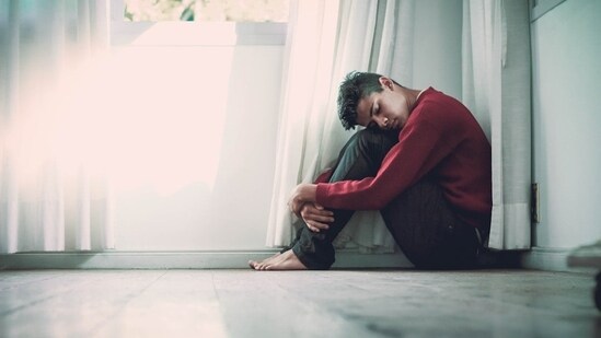 Anxiety's early signs are commonly dismissed. Before they get aggrevated, know how to spot them. (Unsplash)